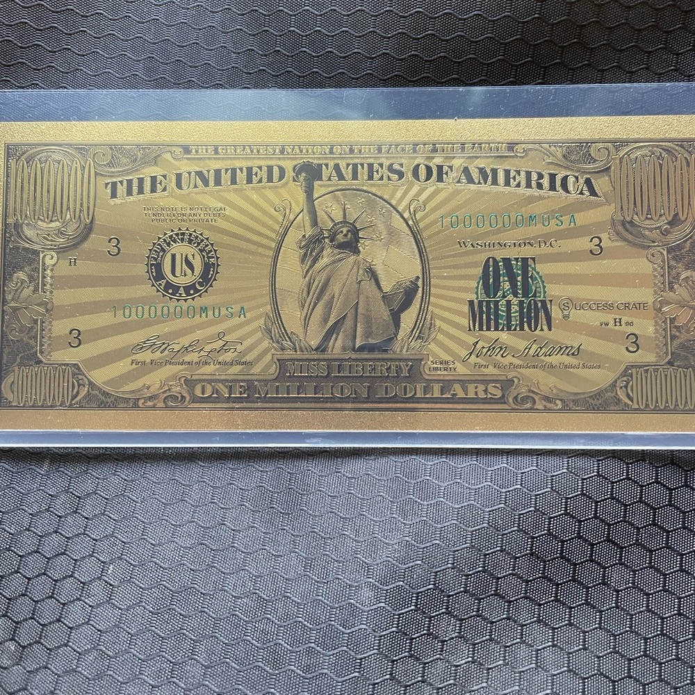 Novelty Gold One Million Dollar Bill